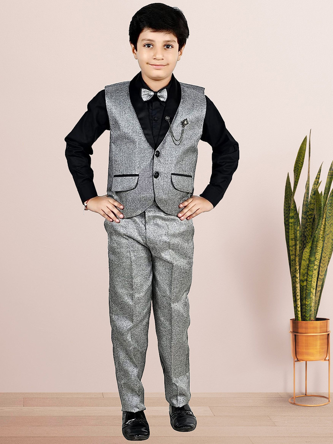 BAESD 3-Pcs Suit for Party, Wedding and all Ocassions. Color Grey