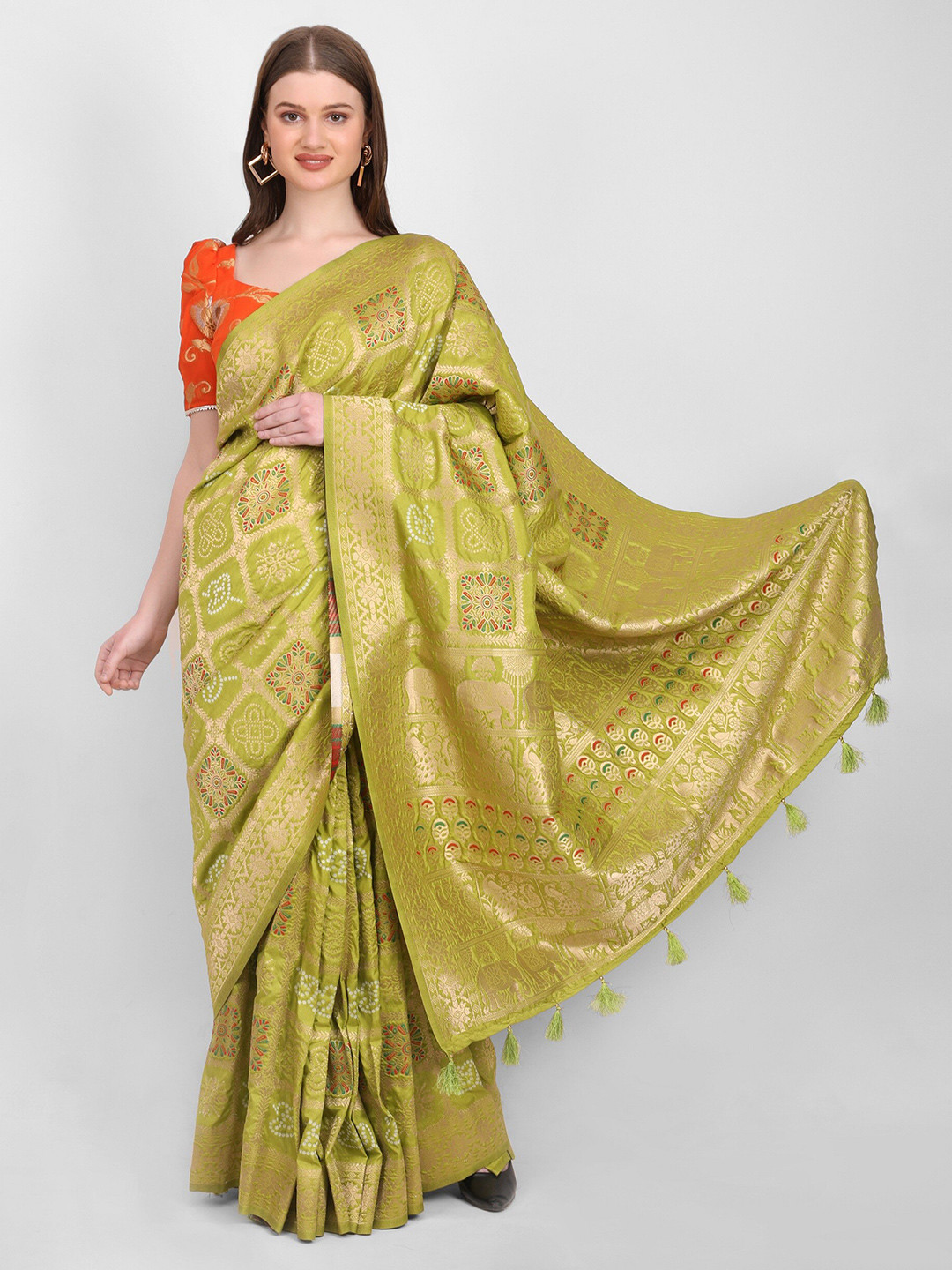 GENDAFOOL Bandhani Zari Silk Blend Bandhani Saree