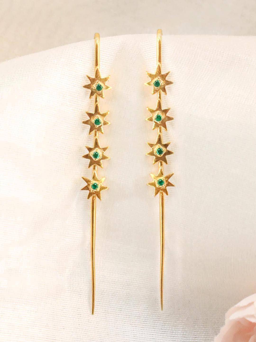 Unniyarcha Contemporary Hoop Earcuff Earrings