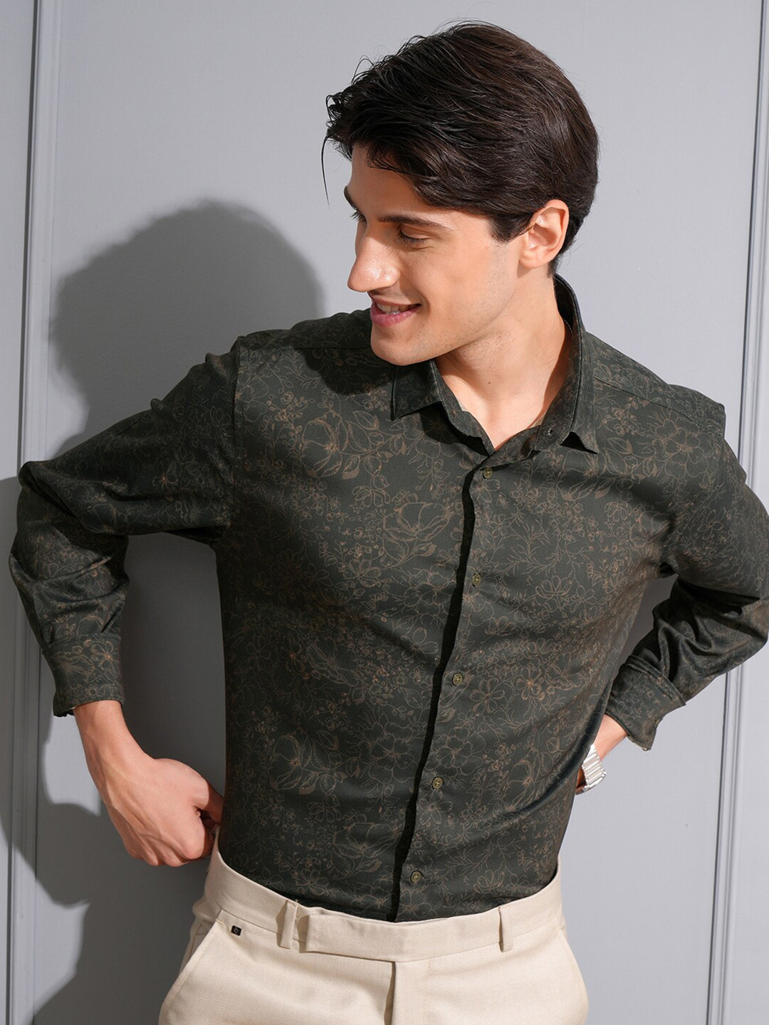 LOCOMOTIVE Men Premium Dark Jacquard Occasion Shirt
