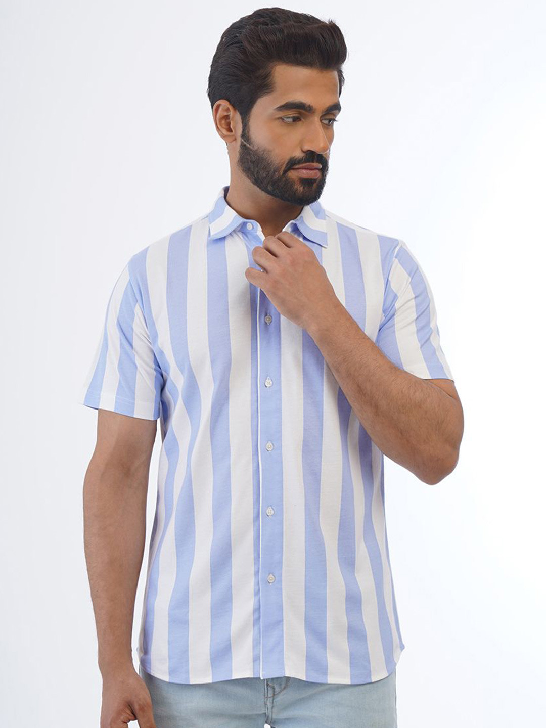 ONE SKY Men Vertical Stripes Straight Opaque Casual Shirt