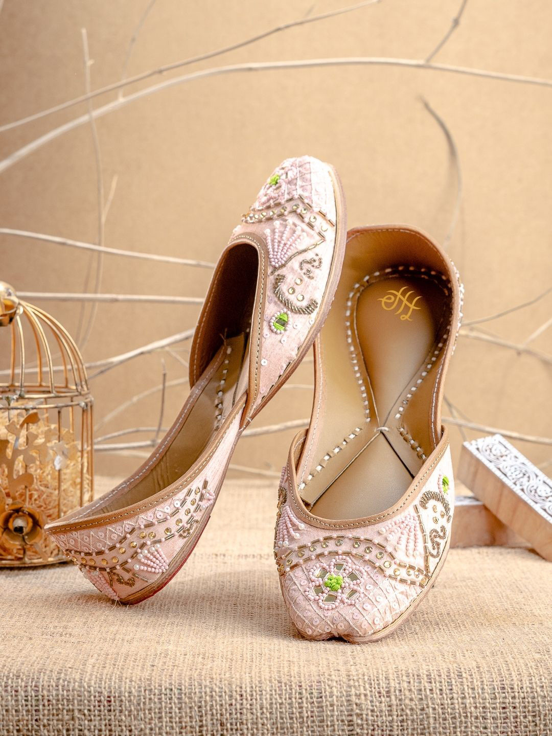 House of Pataudi Women Round Toe Embroidered Mojaris