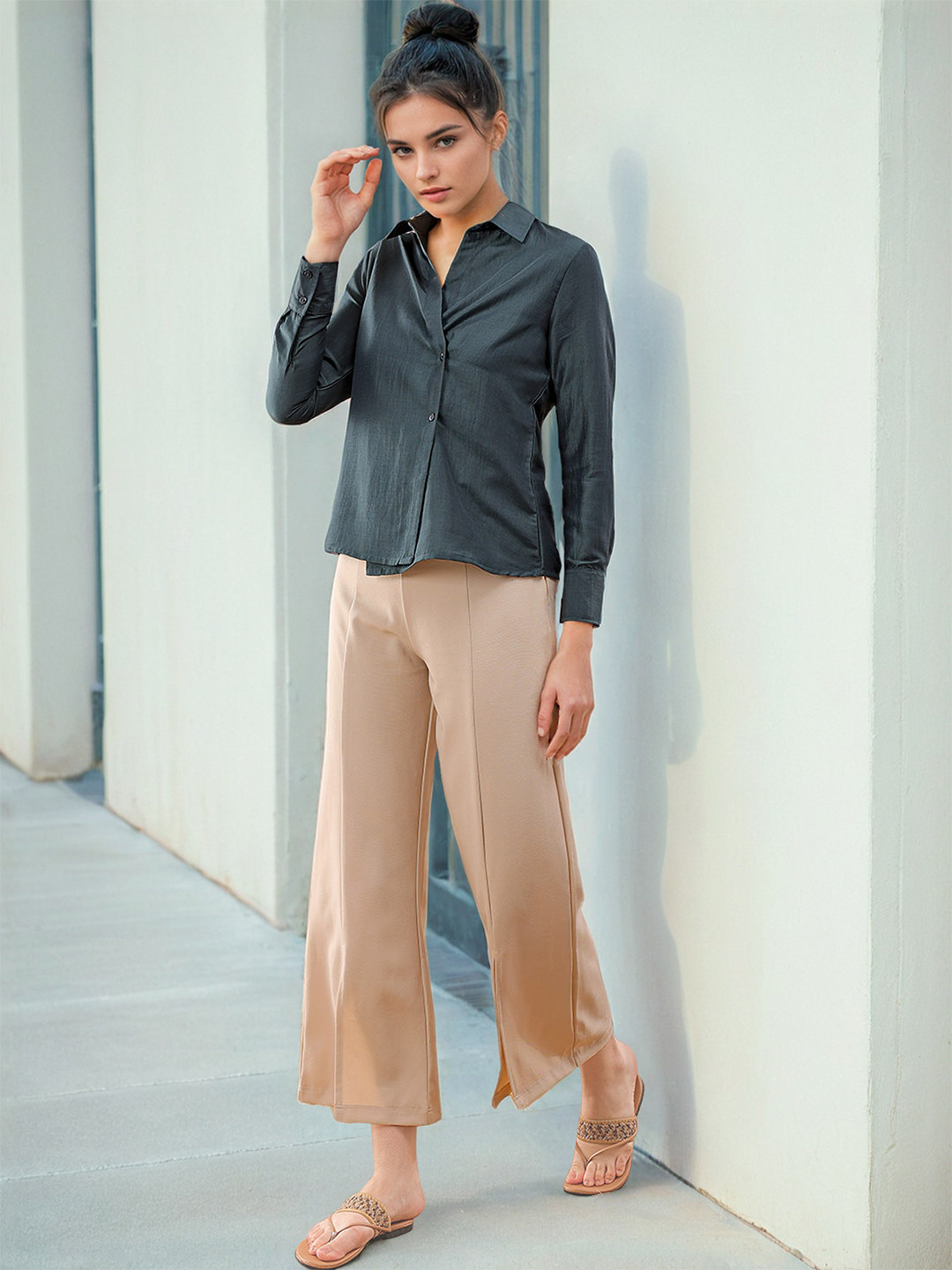 Freehand by The Indian Garage Co Women Roll-Up Sleeves Shirt Style Top