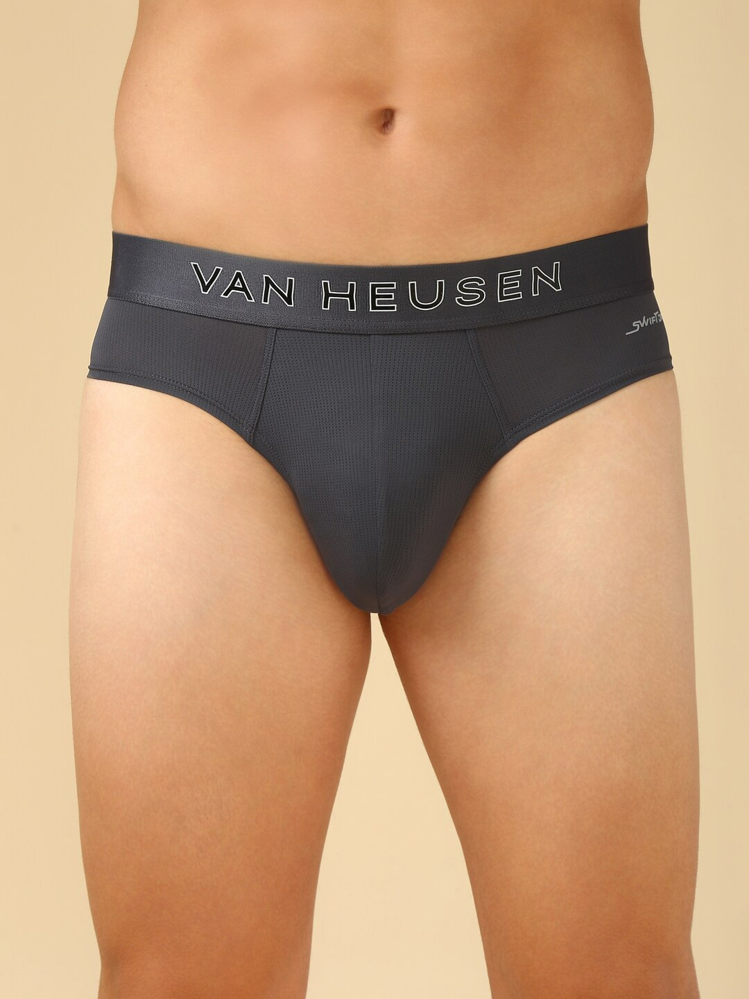 Van Heusen Innerwear Men Ebony Solid Swift Dry And High Stretch Mesh Brief - IHIBRAEB40007