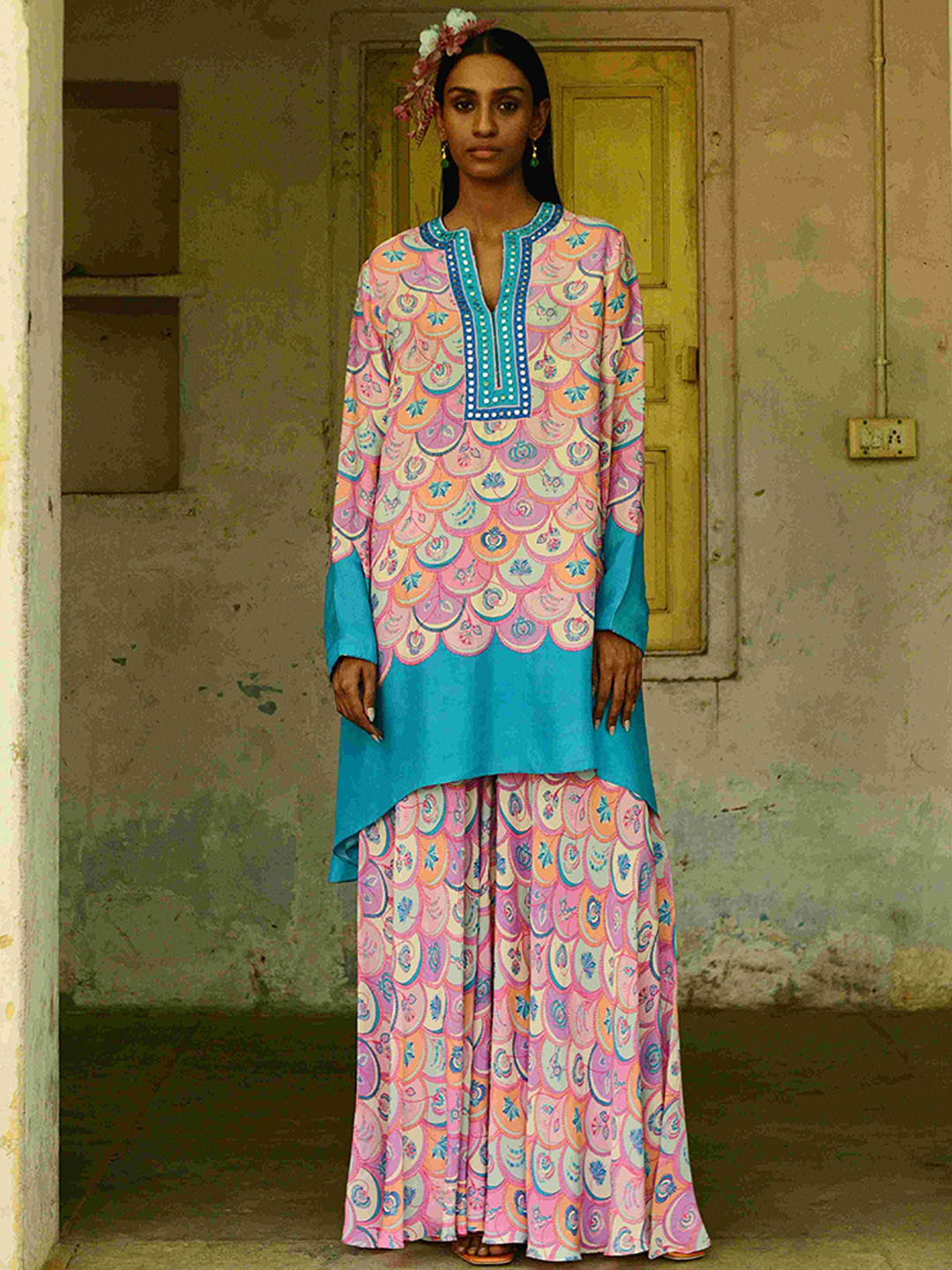 SWATI VIJAIVARGIE Women Ethnic Motifs Printed Regular Pure Silk Kurta with Sharara