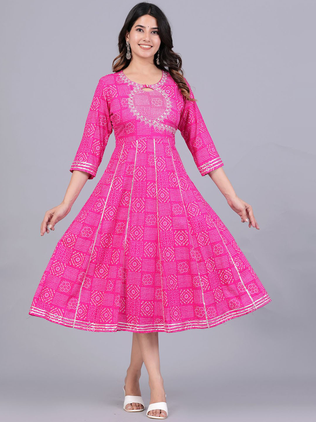 SARAI CREATIONS Women Round Bandhani Regular Sleeves Anarkali Kurta