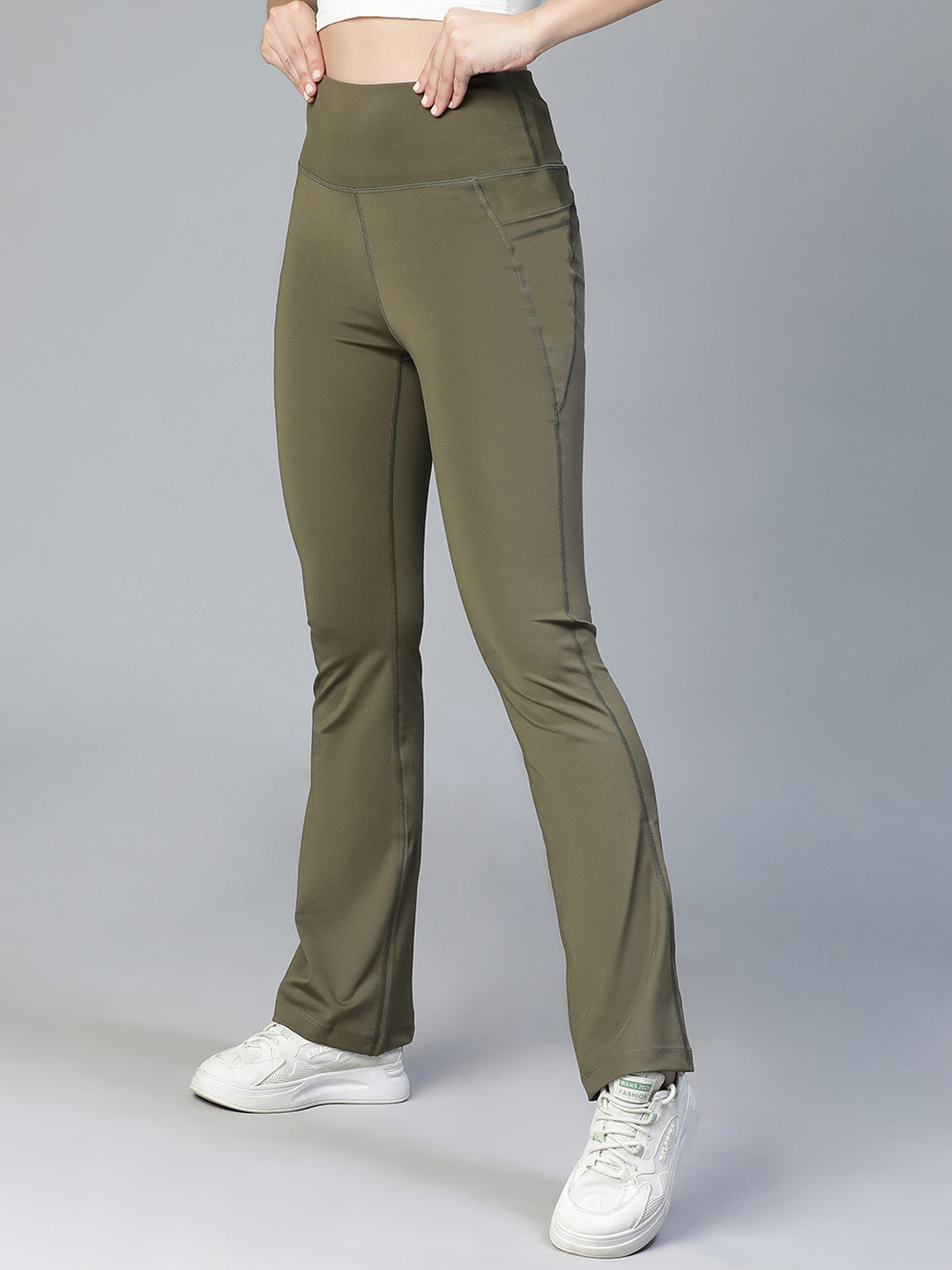 ATHLISIS Women Bootcut Track Pants