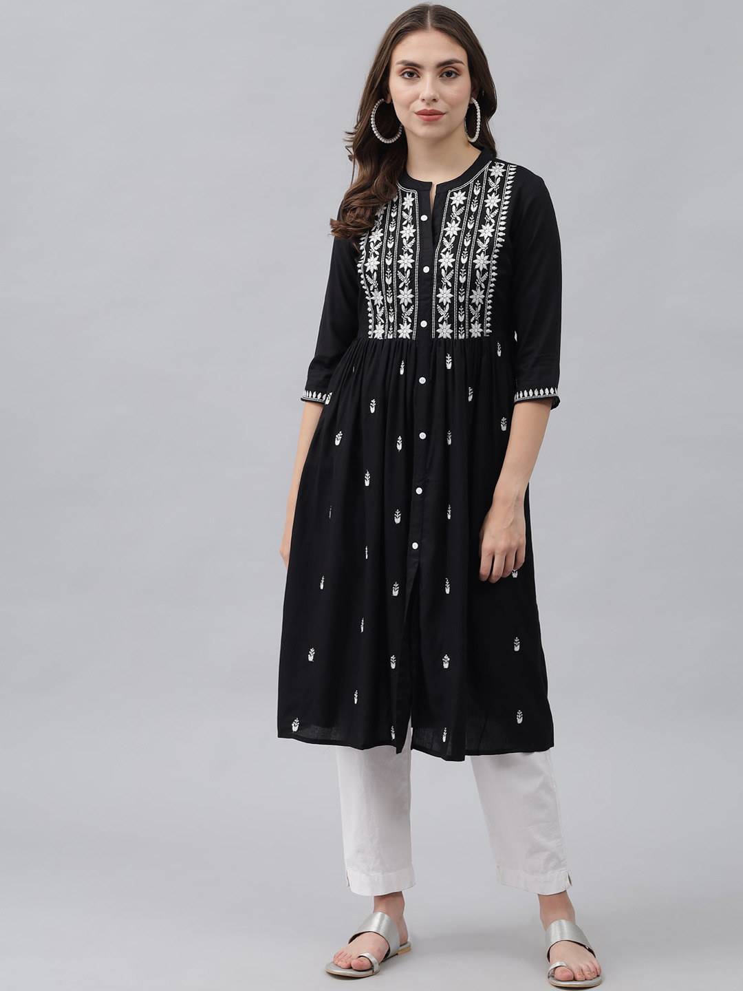 ANGITA Women Ethnic Motifs Embroidered Mandarin Collar Thread Work Kurta