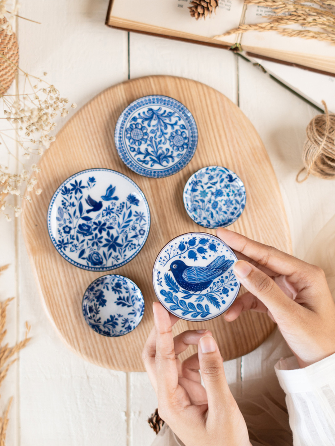 RITUALISTIC Set of 5 Holland Blue & White Birds Printed Fridge Magnet