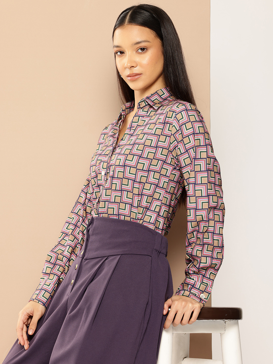 Chemistry Geometric Printed Relaxed Fit Casual Shirt
