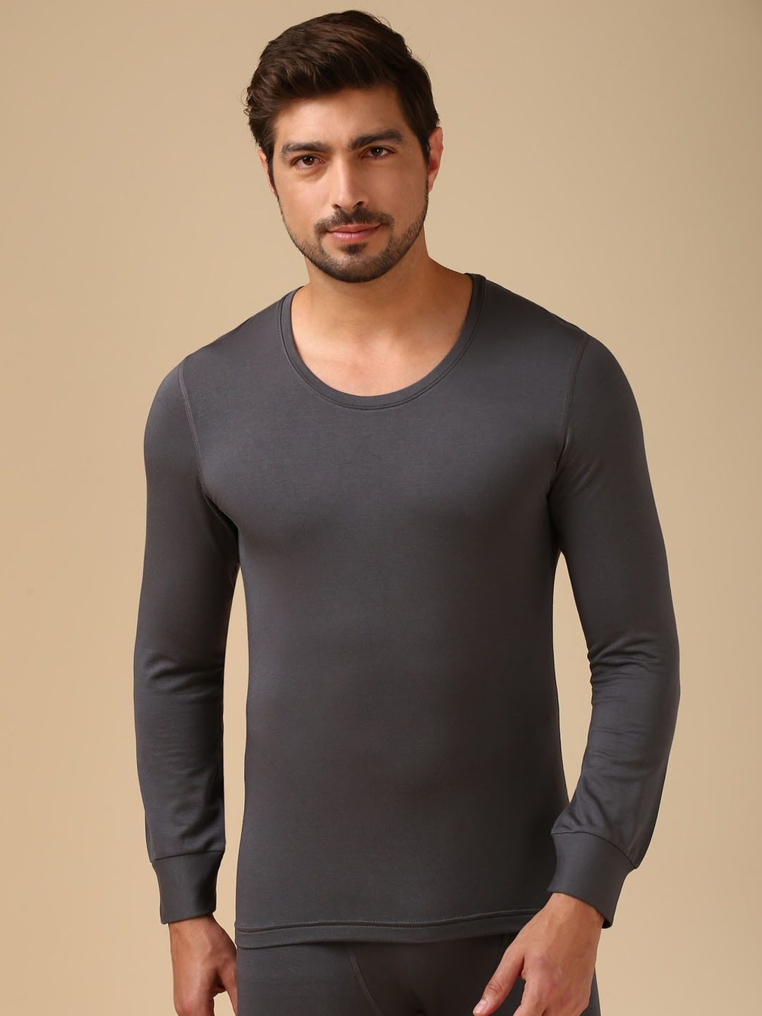 Van Heusen Innerwear Men Warmtech And Low Neck Acrylic Thermal Top