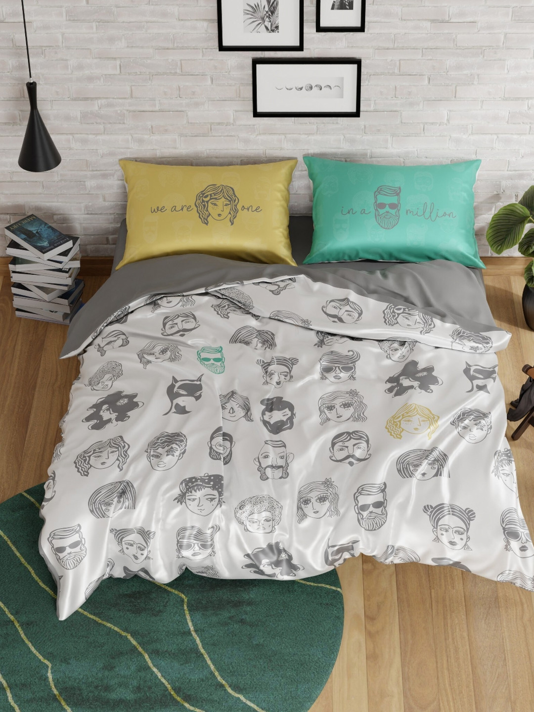 QuirkLoom White & Black Geometric Other 4 Piece Double Regular Bedding Set