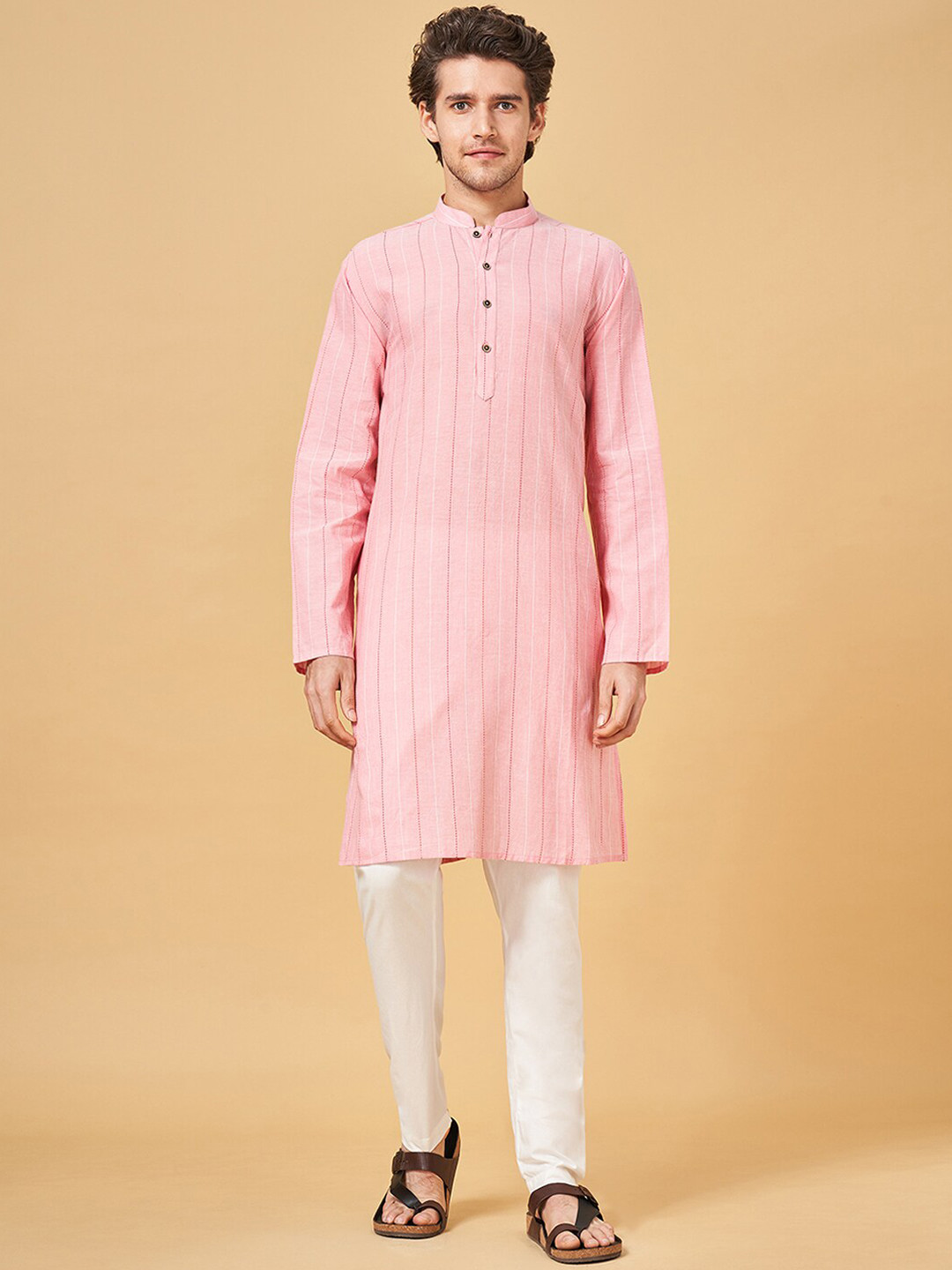 indus route by Pantaloons Men Striped Thread Work Dobby Kurta