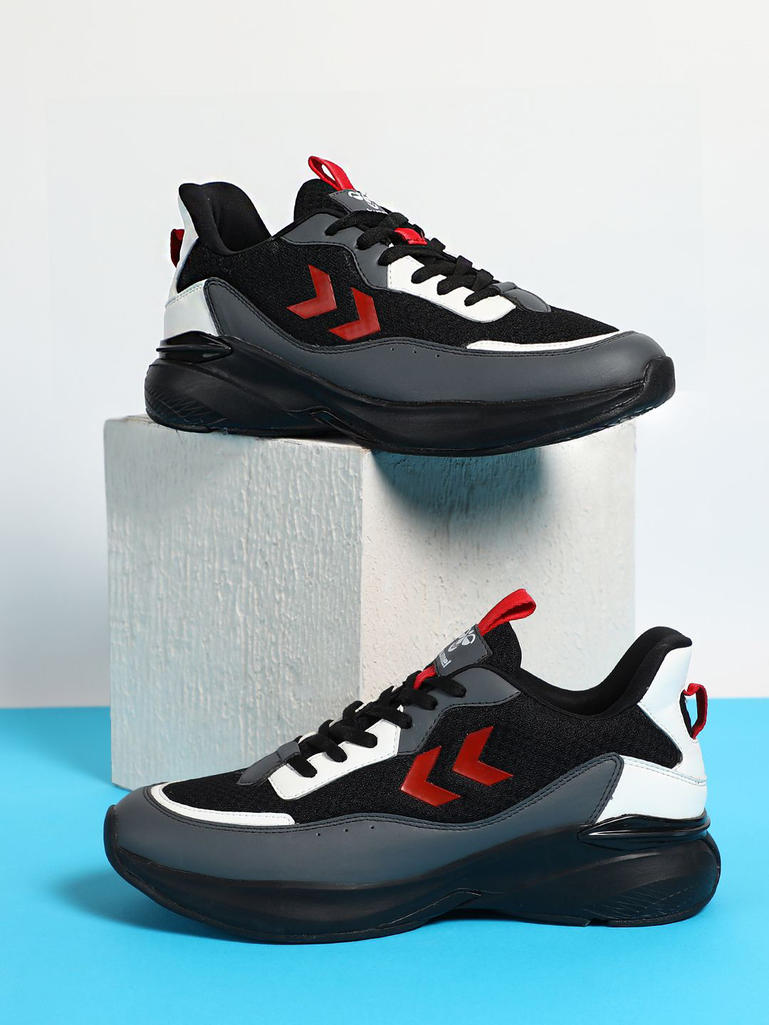 hummel Men Mesh Running Non-Marking Shoes