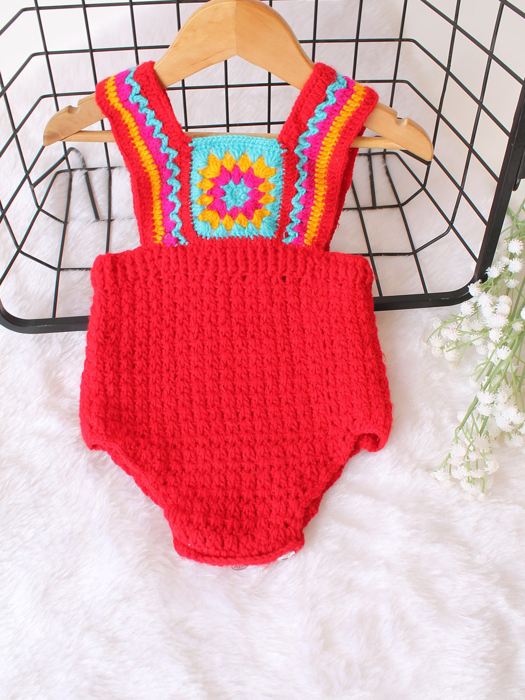 Woonie Infant Girls Granny Square Neck Self-Design Bodysuit