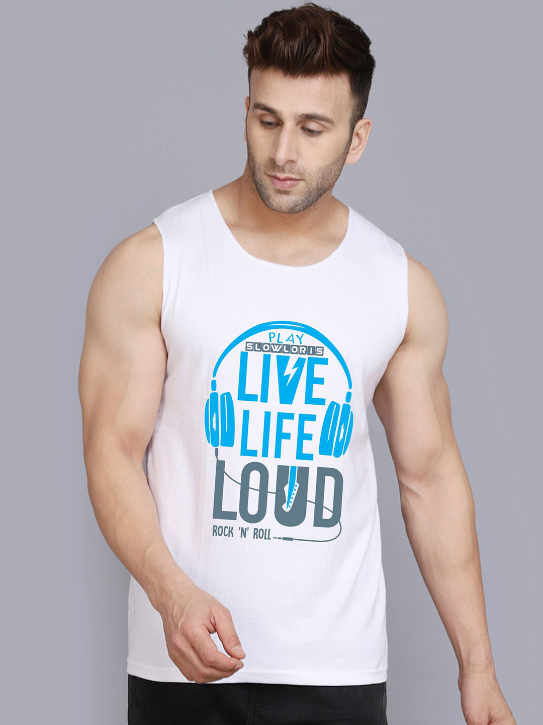 SLOWLORIS Men Typography Printed Pockets T-shirt