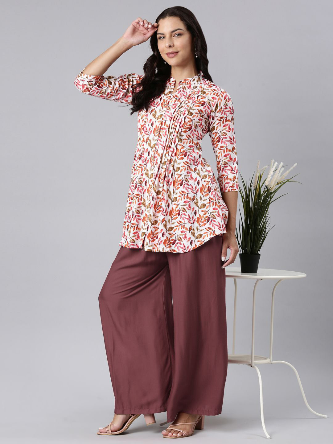 ZHEIA Women Floral Printed Mandarin Collar Shirt Style Top