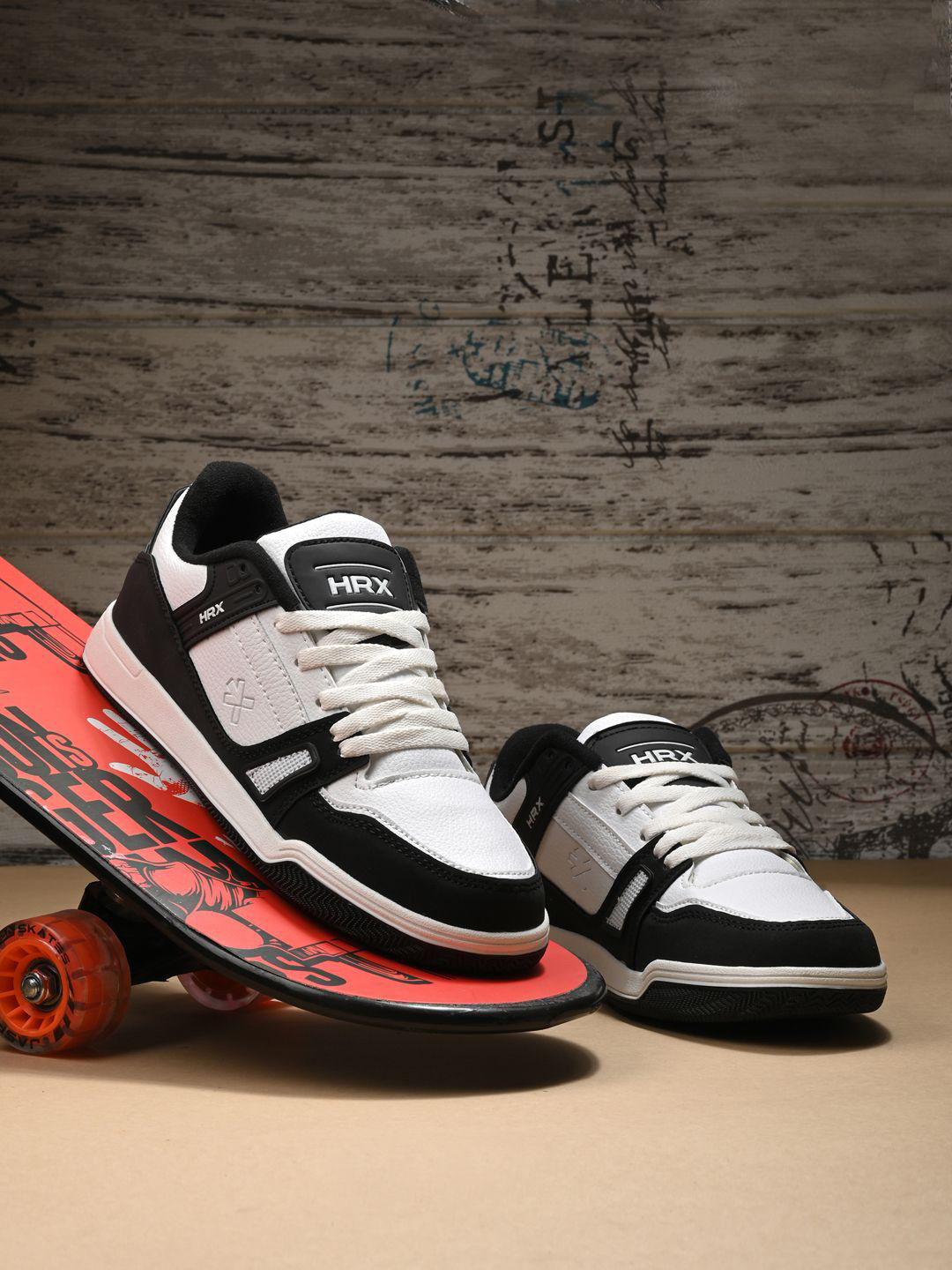 HRX by Hrithik Roshan Men White & Black Club Culture Sneakers