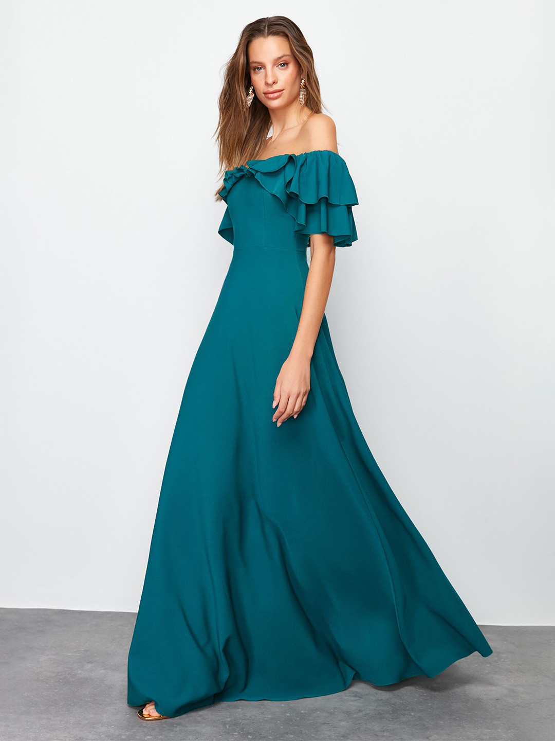 Trendyol Off-Shoulder Flutter Sleeve Maxi Dress