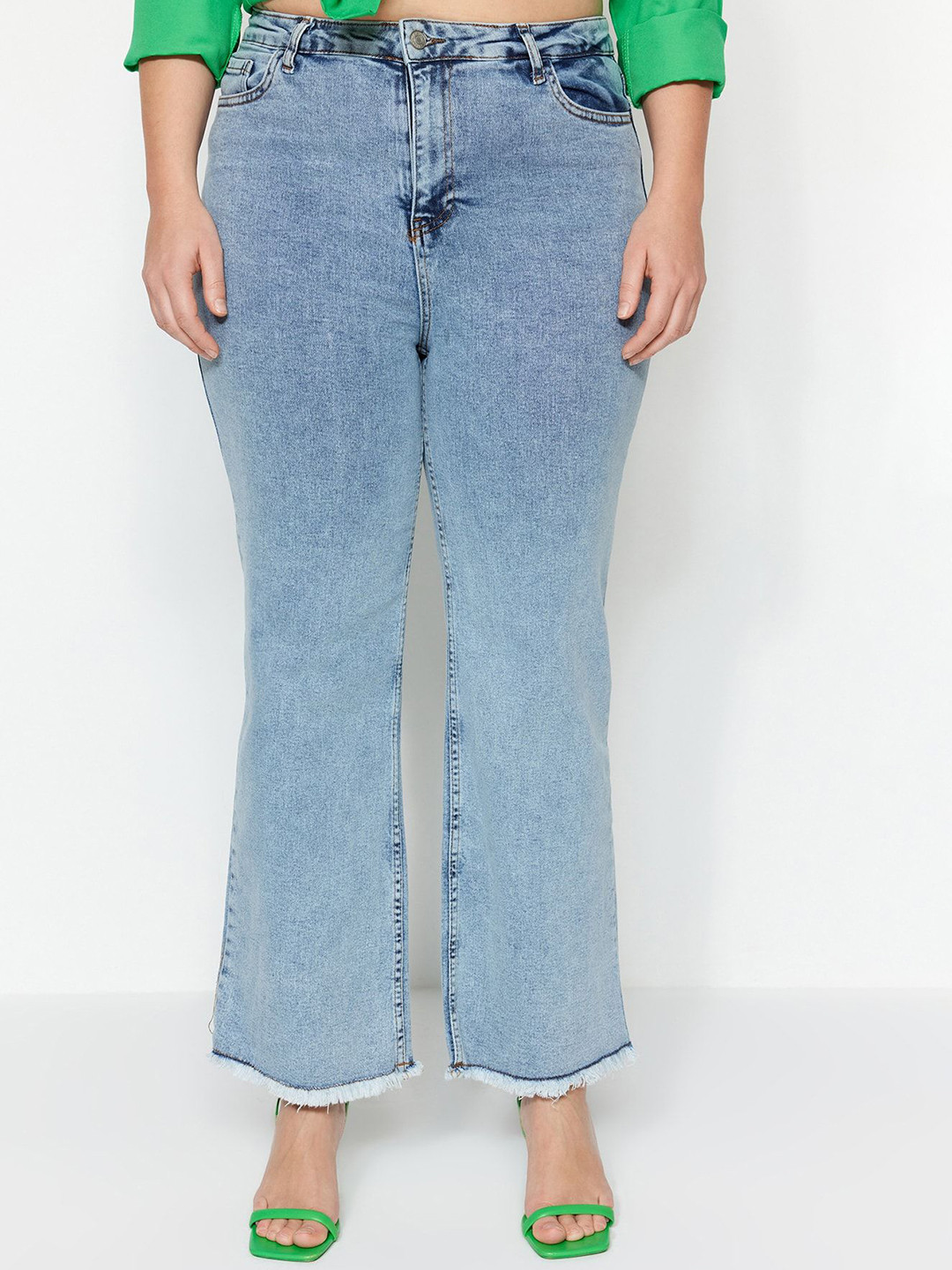 Trendyol Women Light Fade Bootcut Jeans