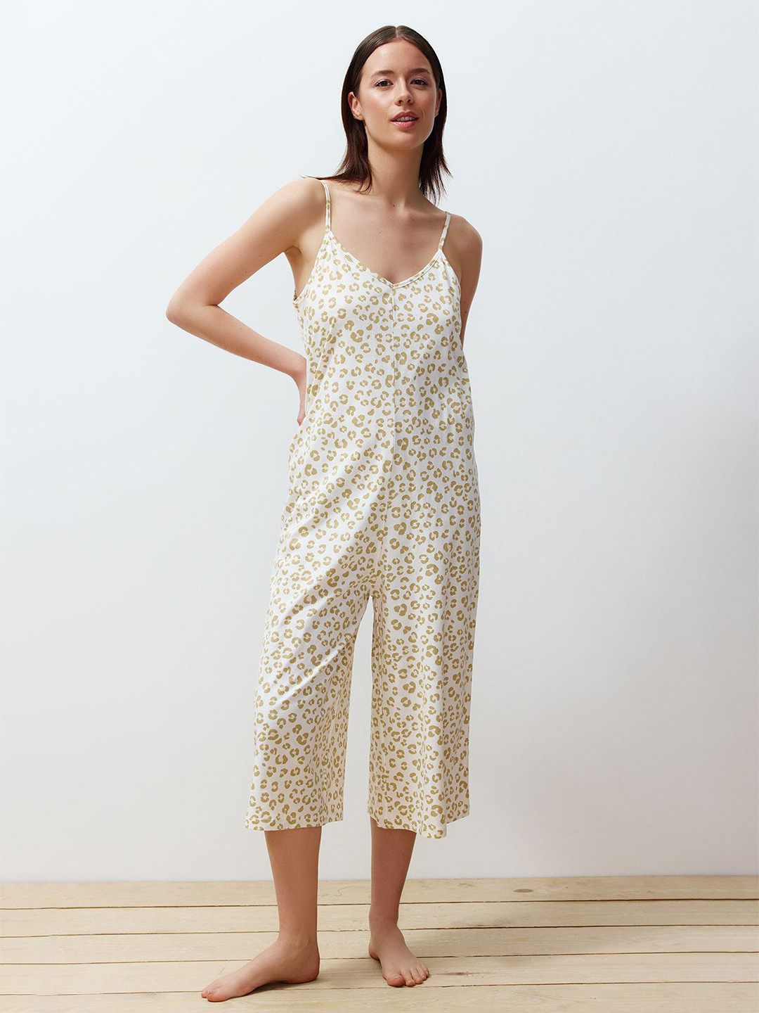 Trendyol Printed Pure Cotton Capri Jumpsuit
