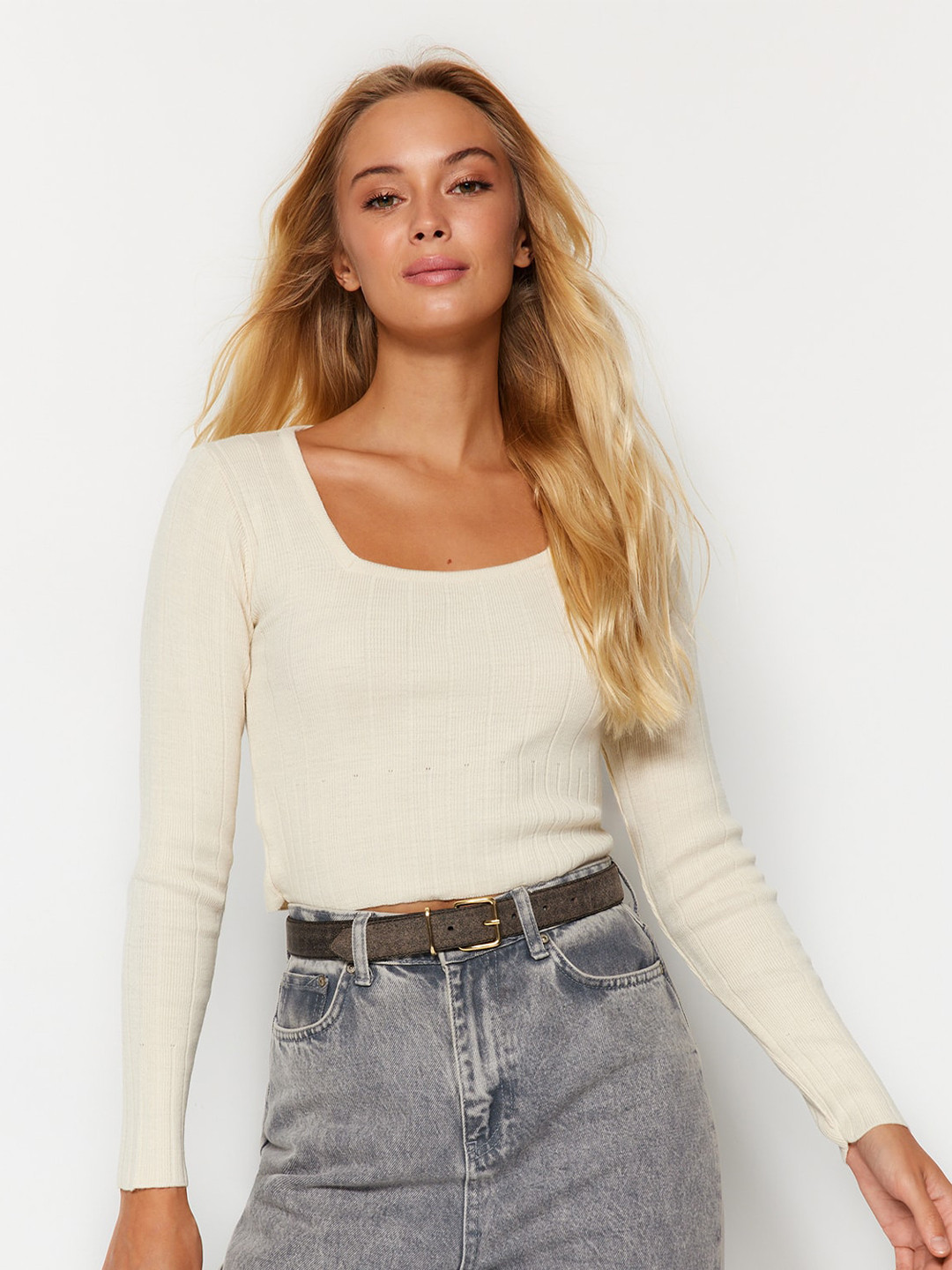 Trendyol Crop Pullover Sweater