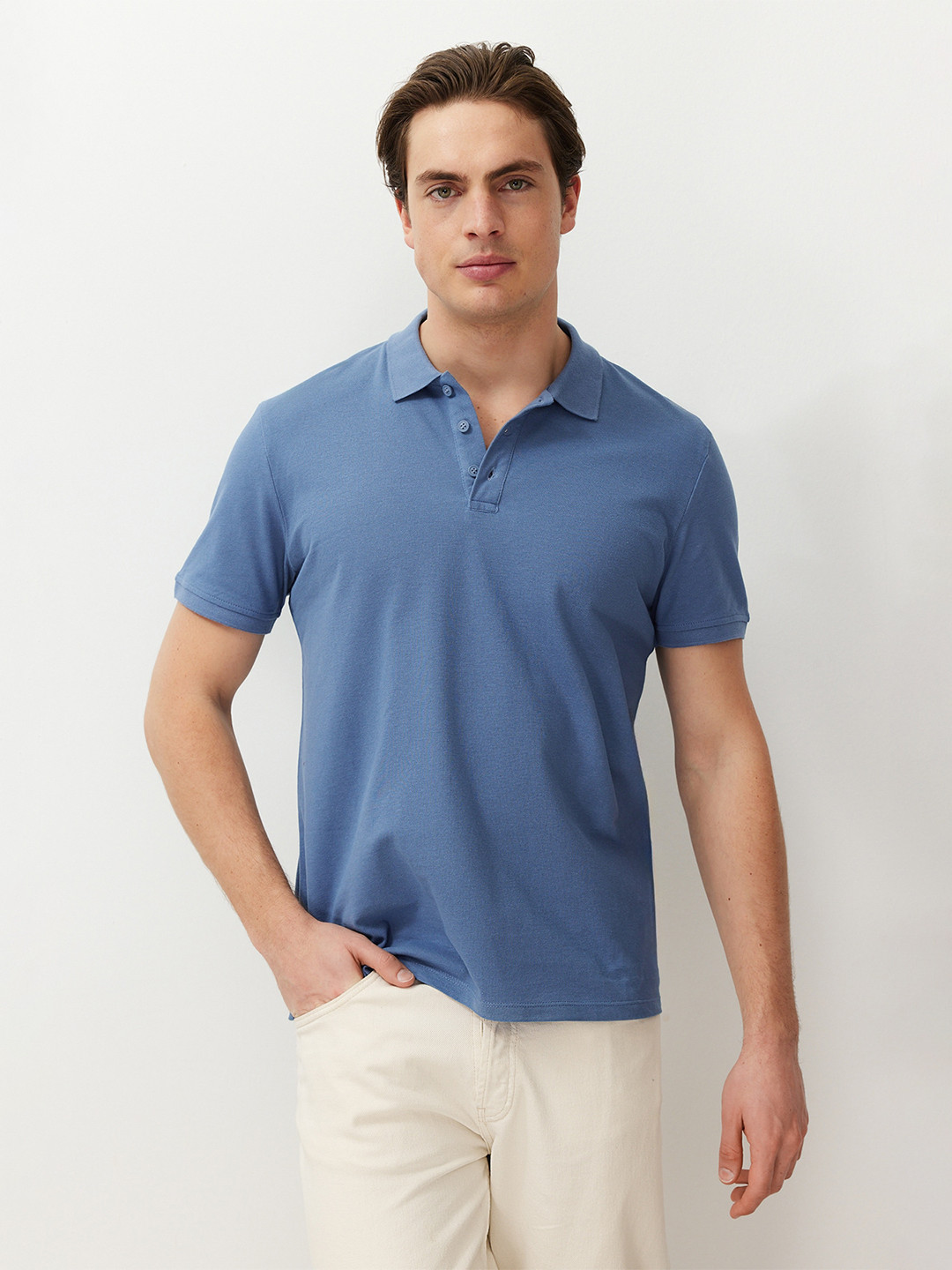 Trendyol Men Polo Collar Solid T-shirt
