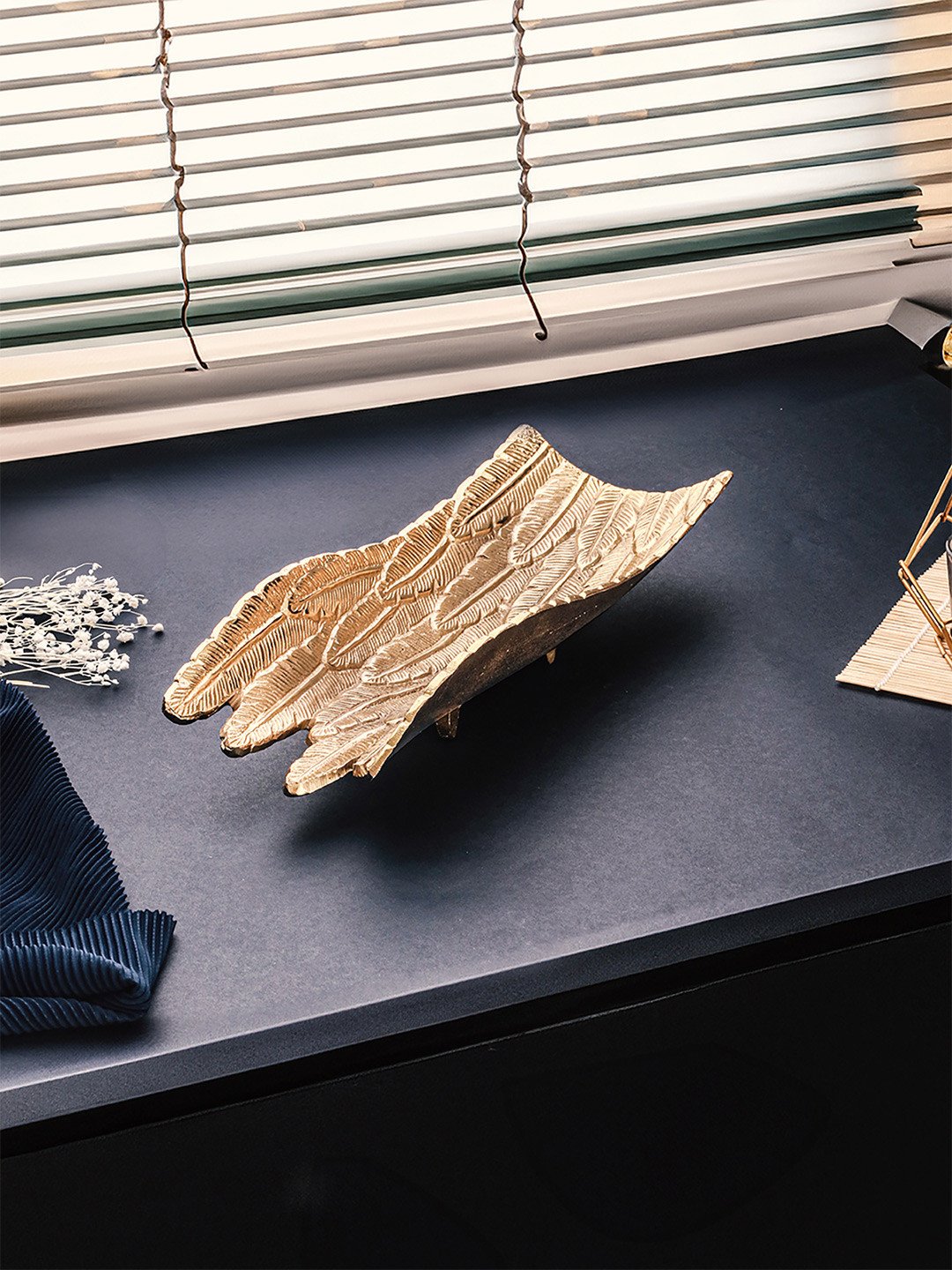 Troveas Gold-Toned Aluminium Modern Wings Serving Platter