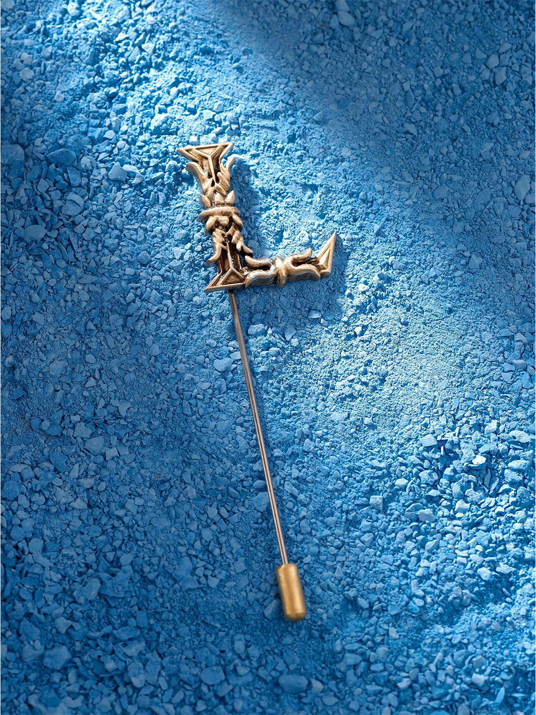 RAMO Boys Lavish L Lapel Pin Brooch