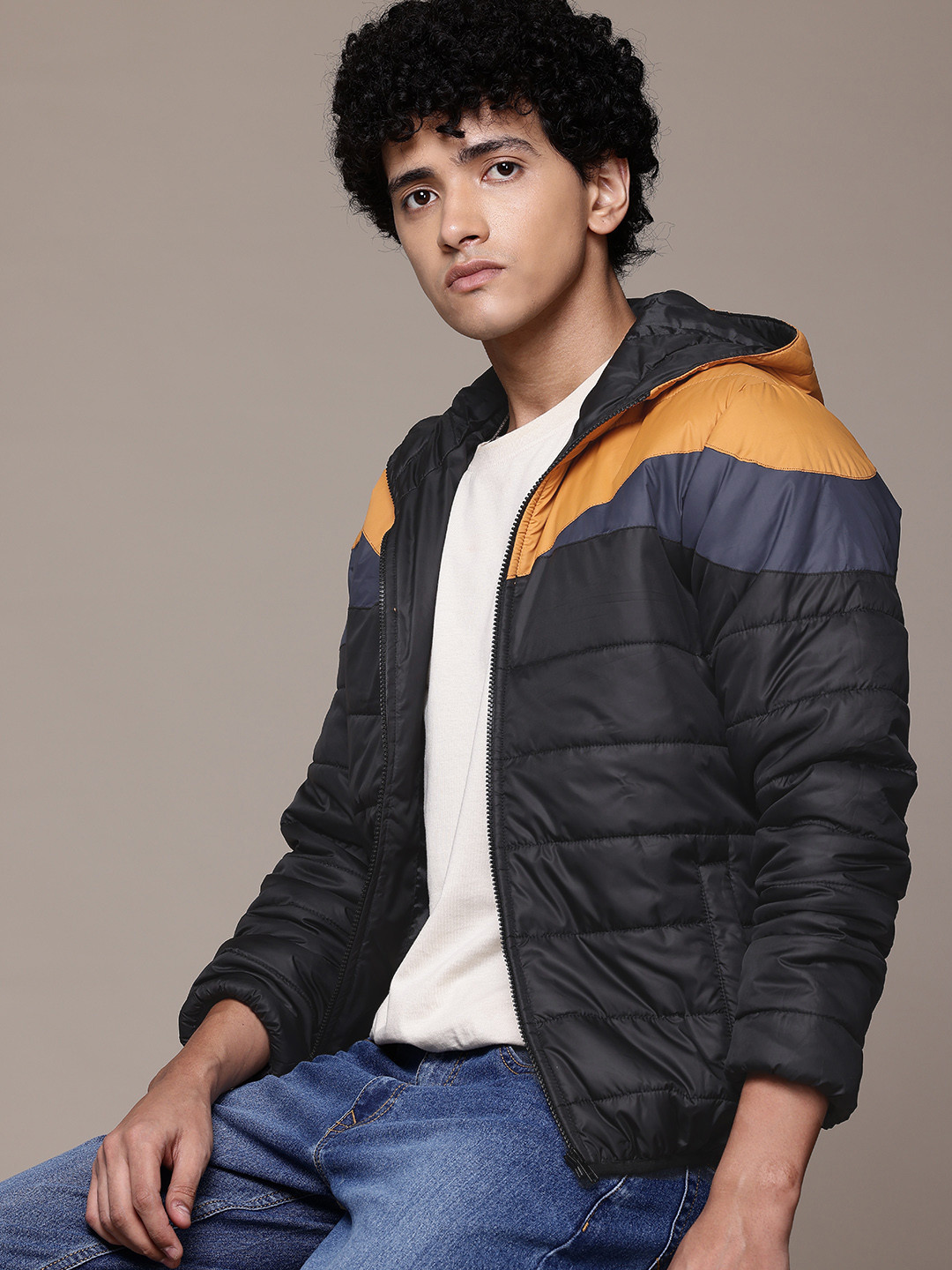 The Roadster Lifestyle Co. Colourblocked Hooded Padded Jacket