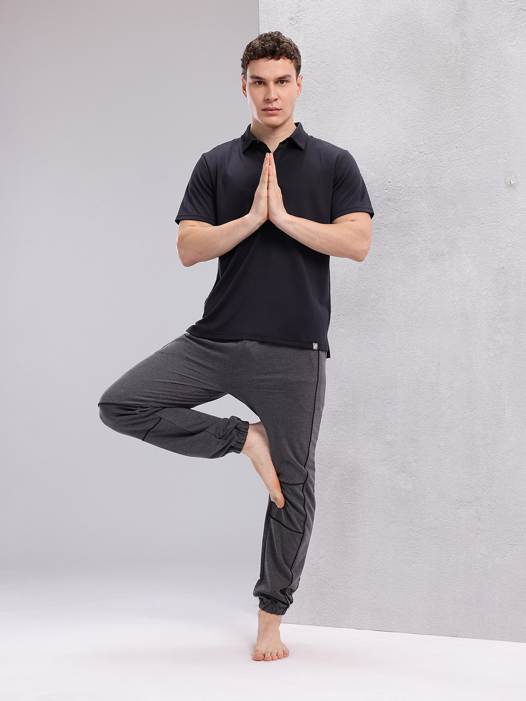 HRX by Hrithik Roshan Men Taping-Detail Yoga Joggers