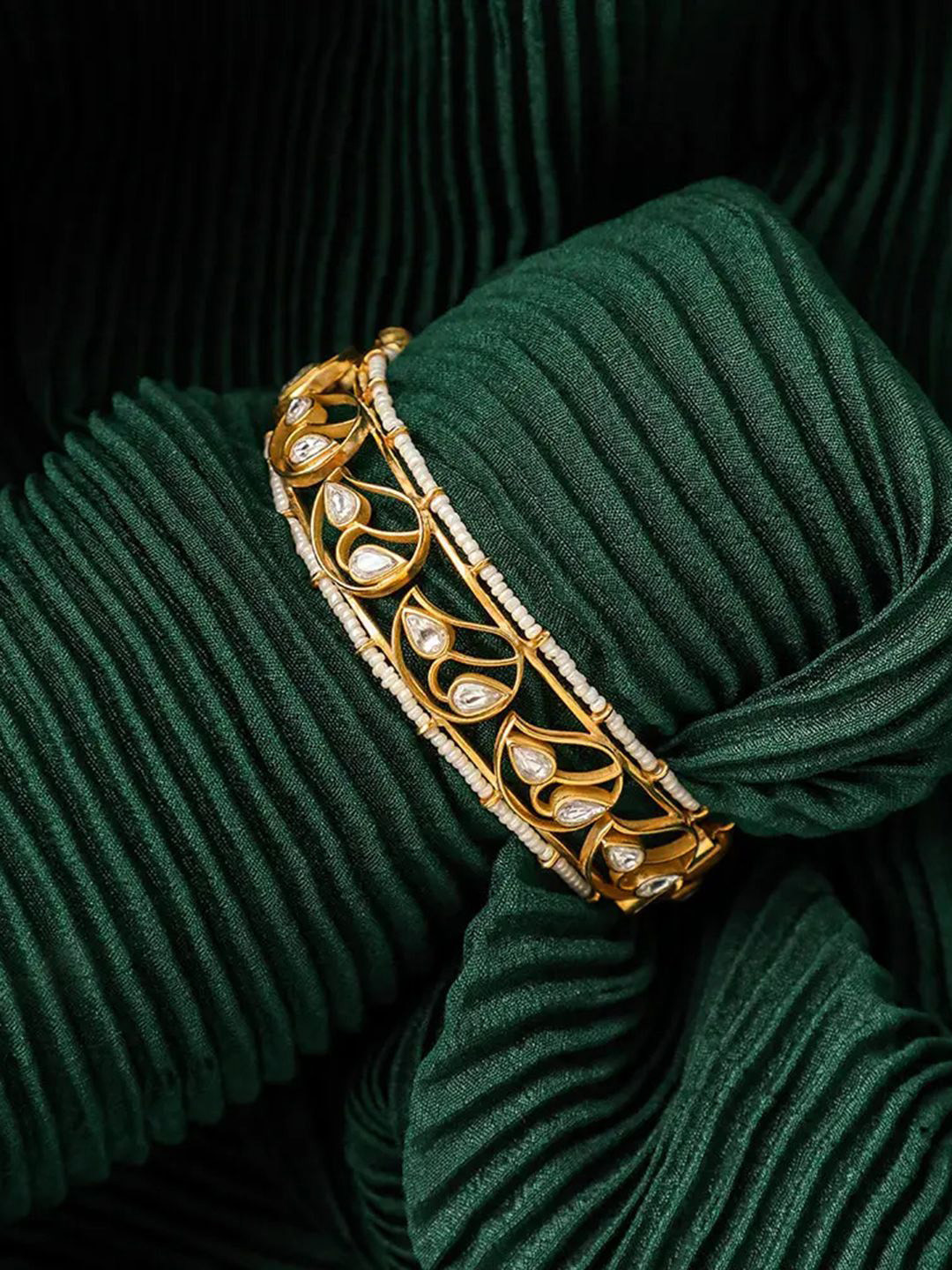 Unniyarcha Set Of 2 92.5 Sliver Giold-Plated Stone-Studded Bangles