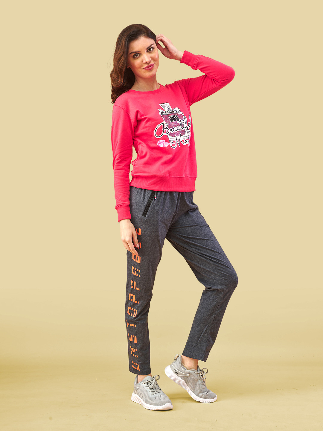 LYRA Graphic Printed Anti Odour Fleece Sweatshirt