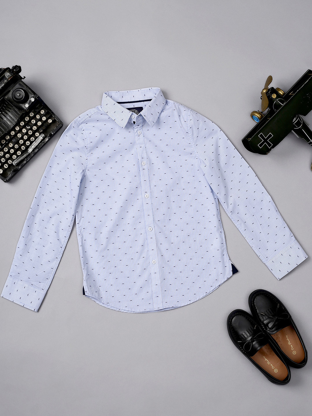 One Friday Boys Comfort Micro Ditsy Printed Spread Collar Cotton Shirt