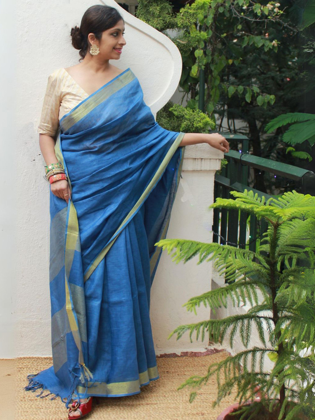 Weaves of Tradition Pure Linen Saree