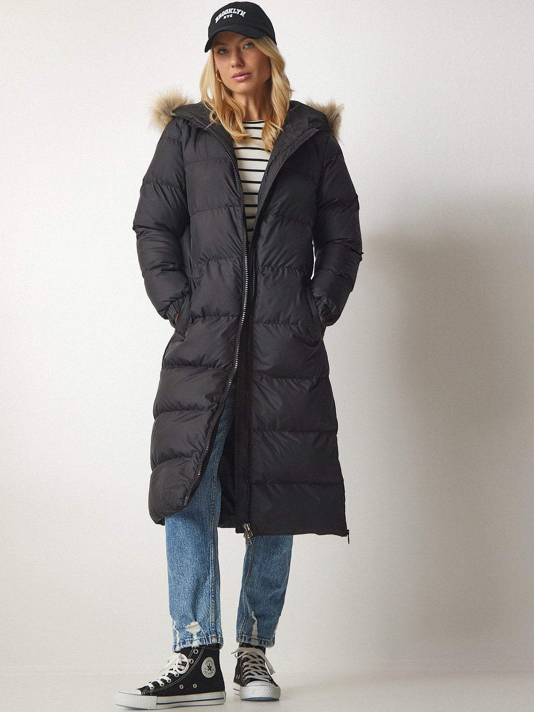 Happiness istanbul Hooded Single-Breasted Overcoat With Faux Fur Trim