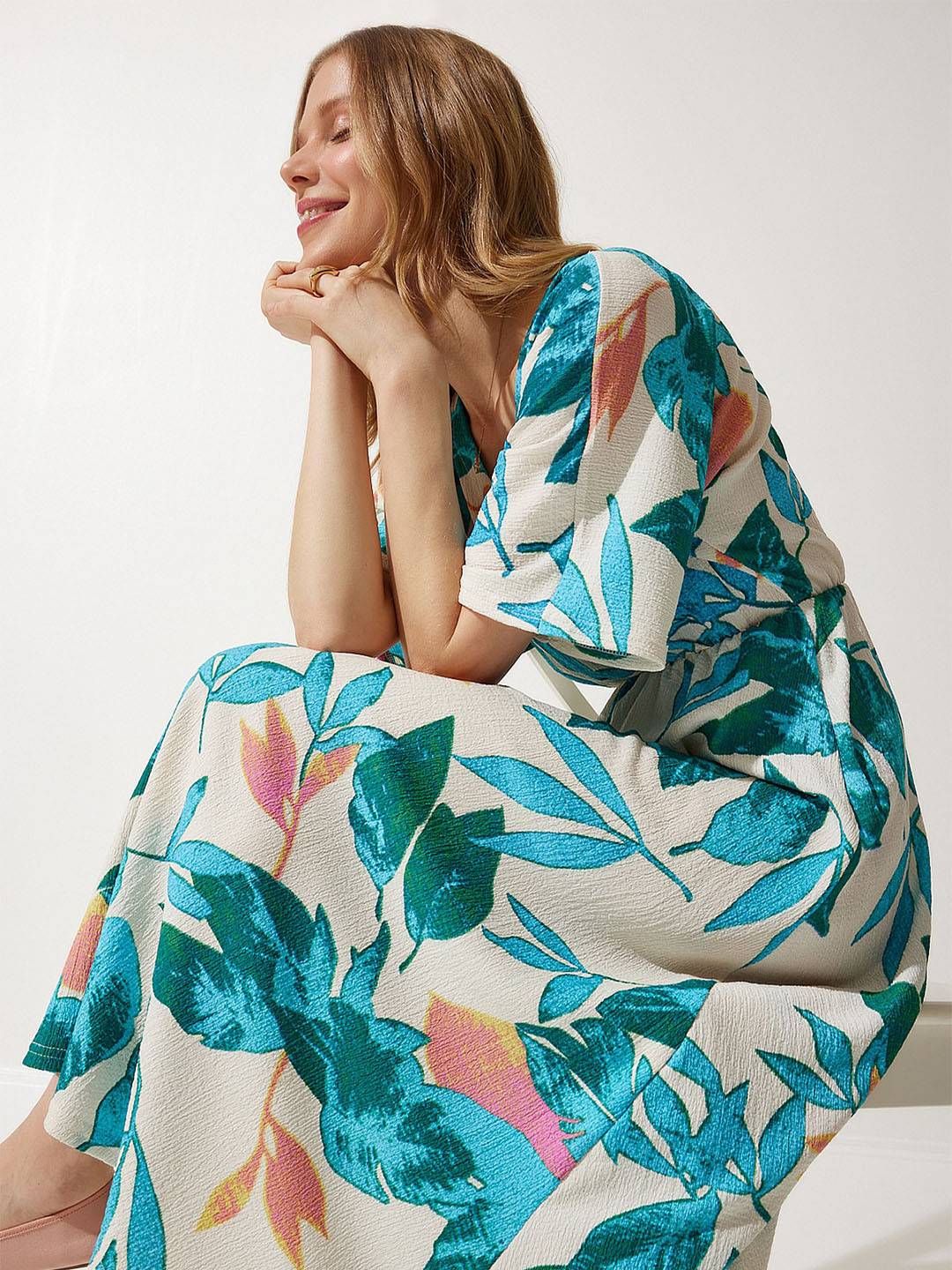 Happiness istanbul Blue Floral Printed  A-Line Midi Dress