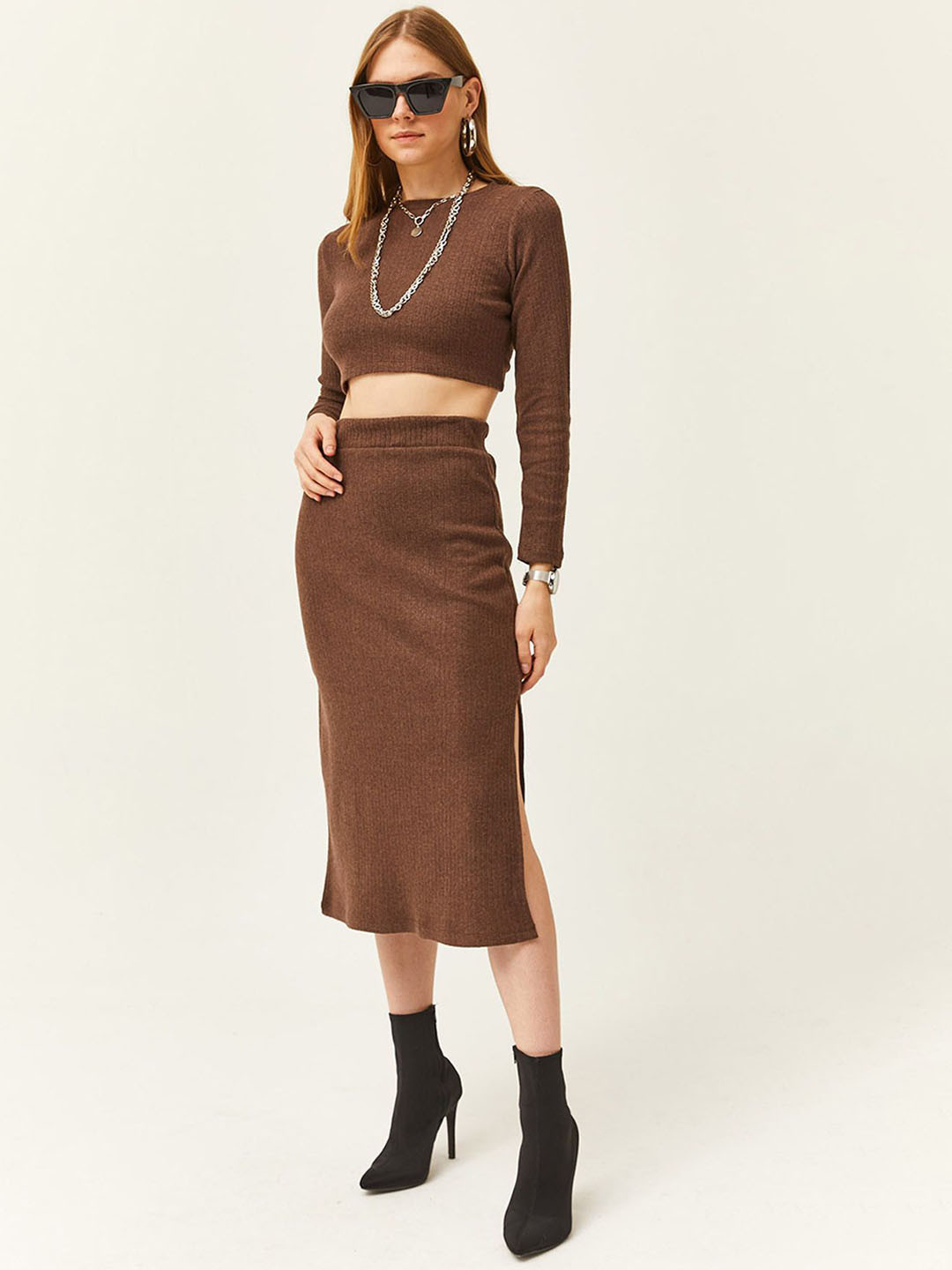 Olalook Round Neck Long Sleeves Pure Cotton Casual Crop Top With Skirts