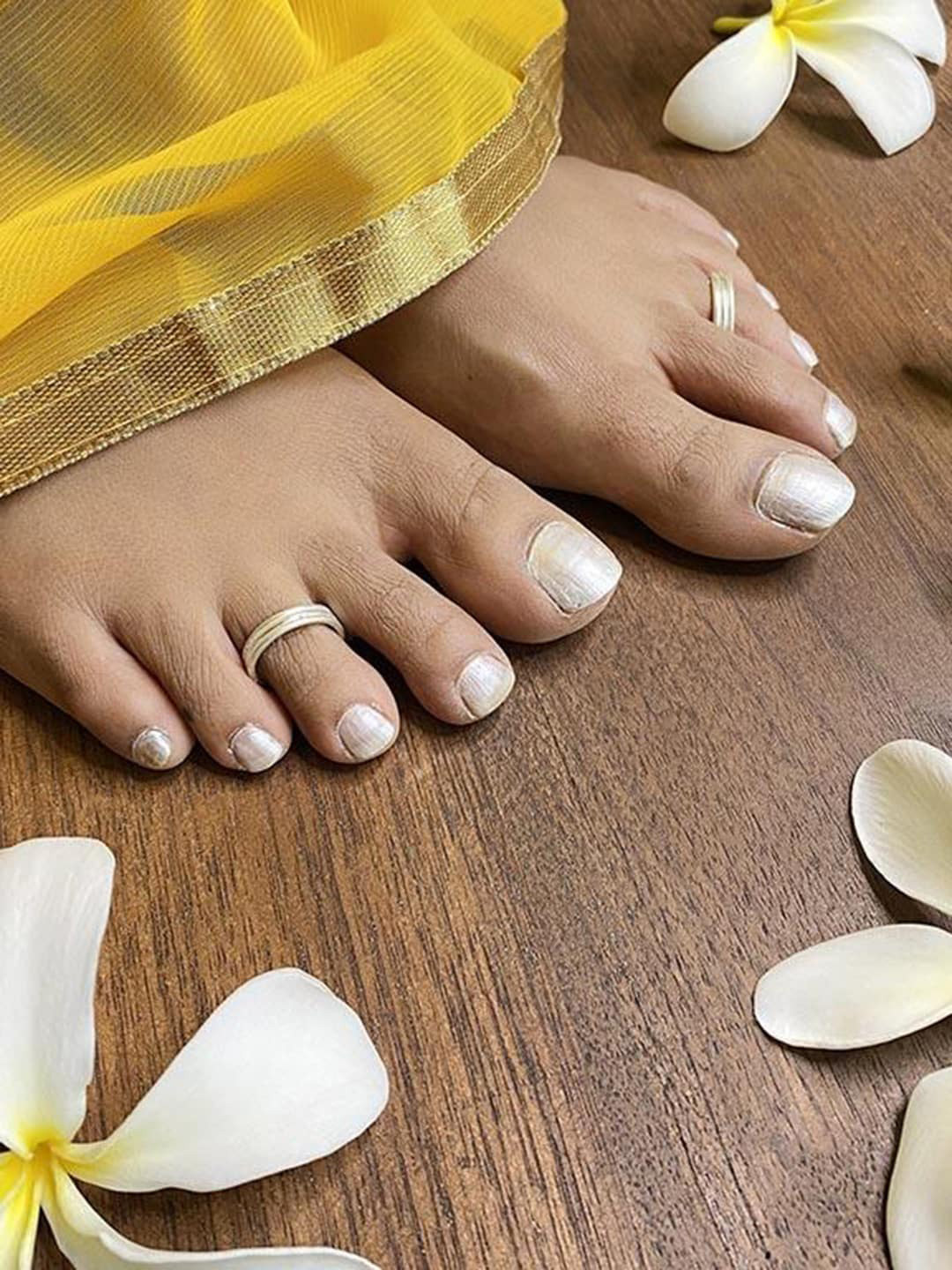 Unniyarcha Silver Spiral Toe Ring