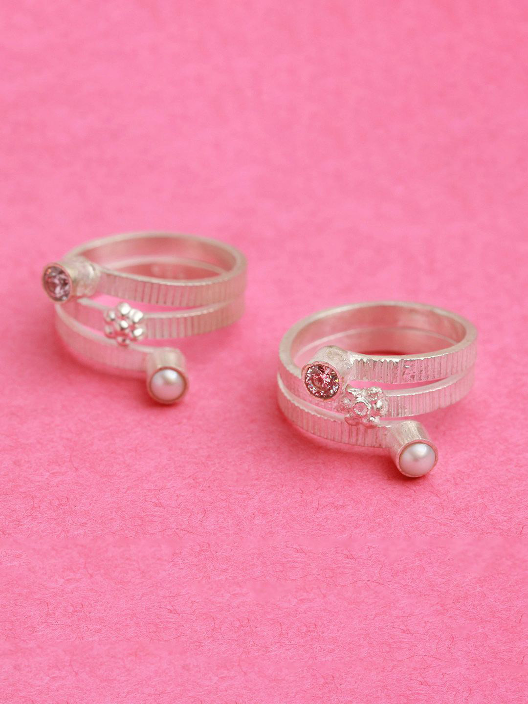 Unniyarcha Set of 2 Silver Pearls Toe Rings
