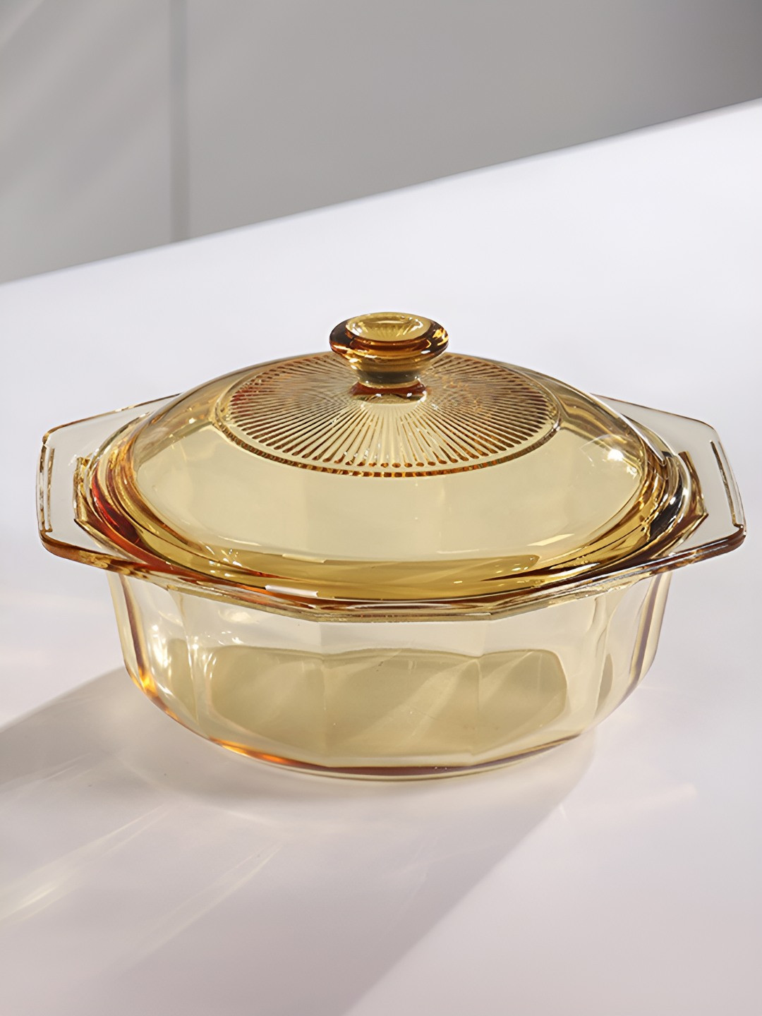 UMAI Brown Borosilicate Glass Casserole With Lid 1.1 Ltr