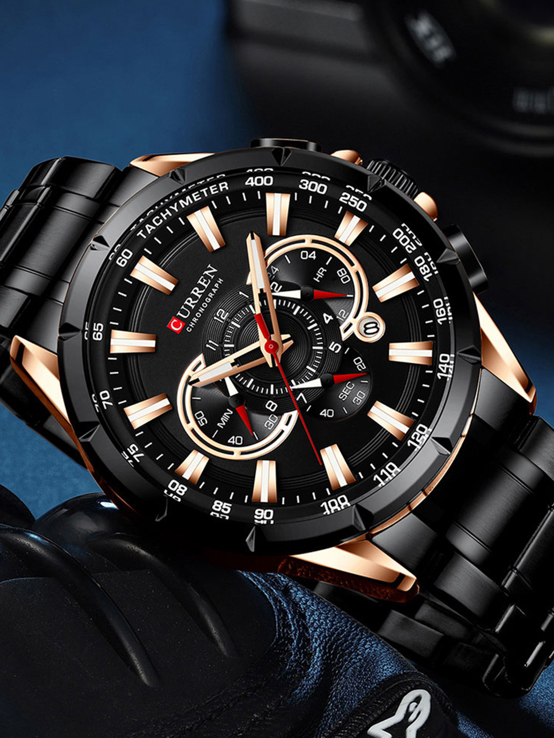 Curren Men Patterned Round Dial & Bracelet Style Straps Analogue Watch CR-8363