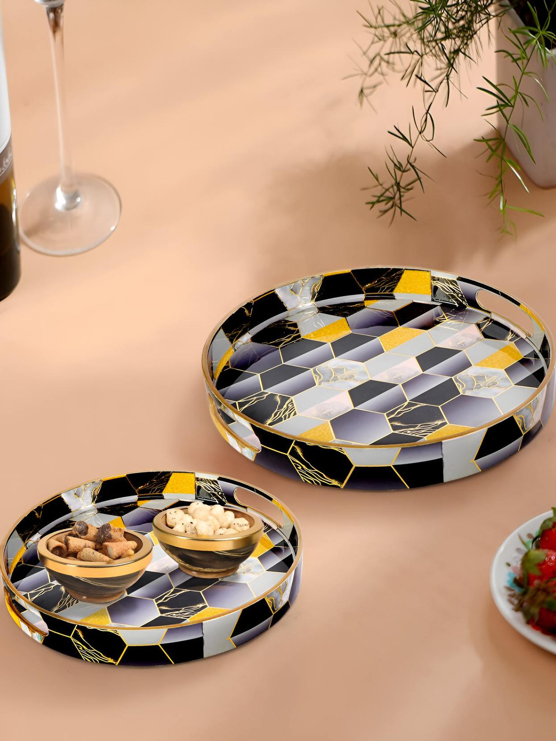 THE HOME CO. White & Yellow 2 Pcs Wood Round Serving Tray