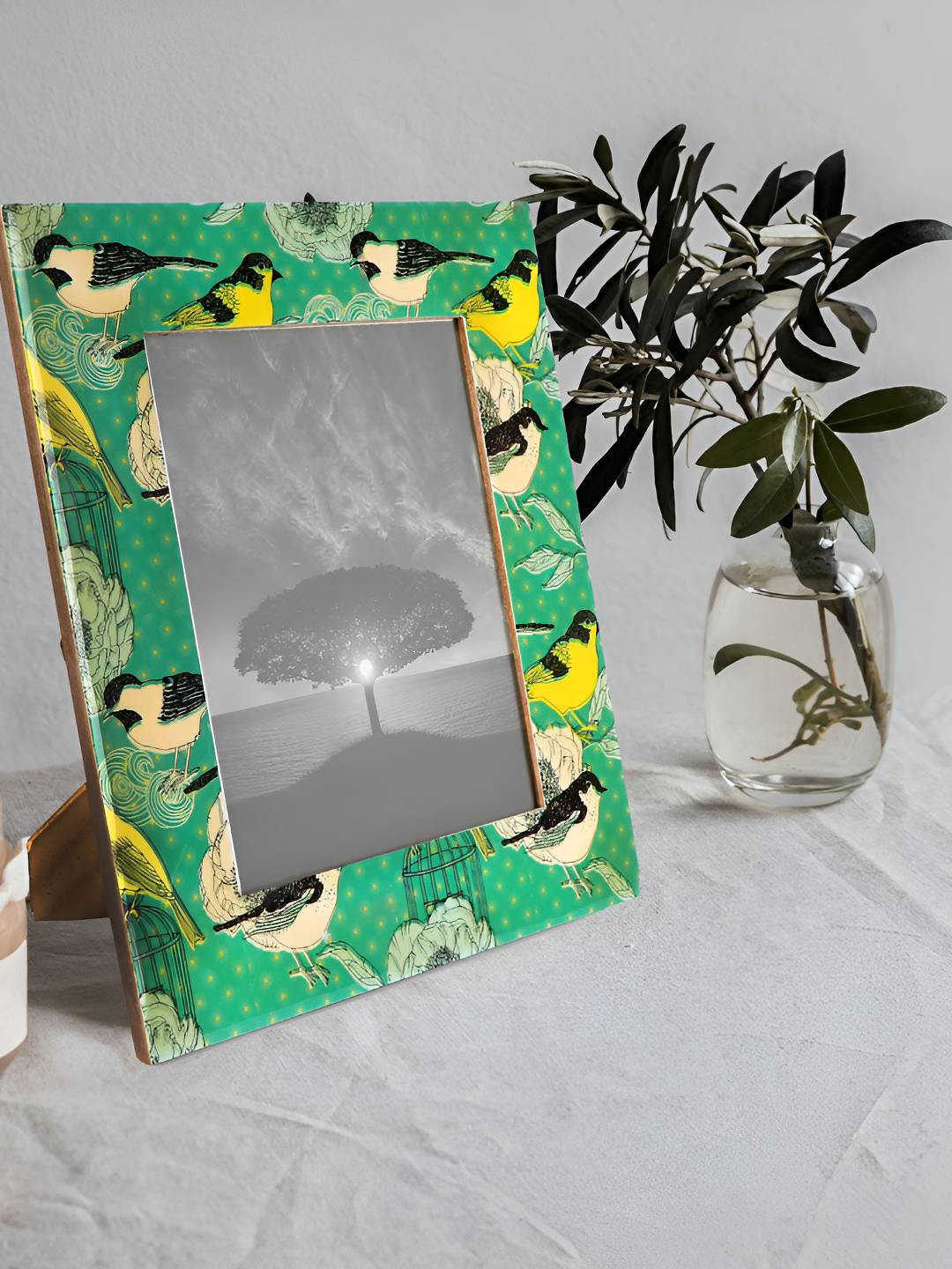THE HOME CO. Green & Yellow Printed Wooden Table Photo Frame