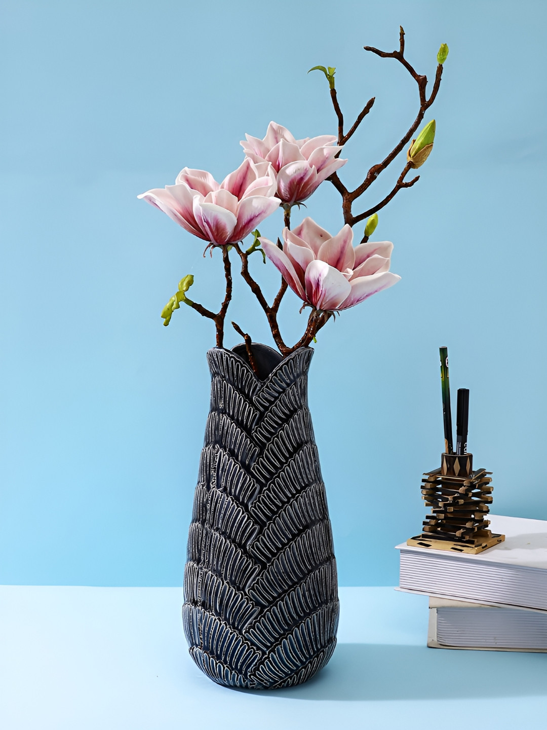 Aura Black Fish Scale Designed Ceramic Vase