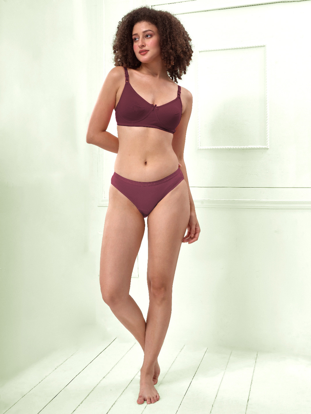 LYRA Medium Coverage Seamless Non Padded Bra All Day Comfort