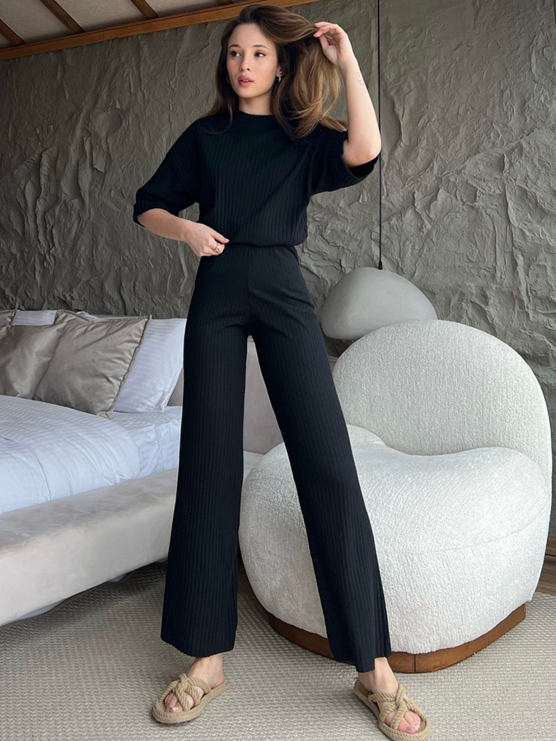 BIANCO LUCCI Ribbed Round Neck Extended Sleeves Longline Casual Top With Trousers