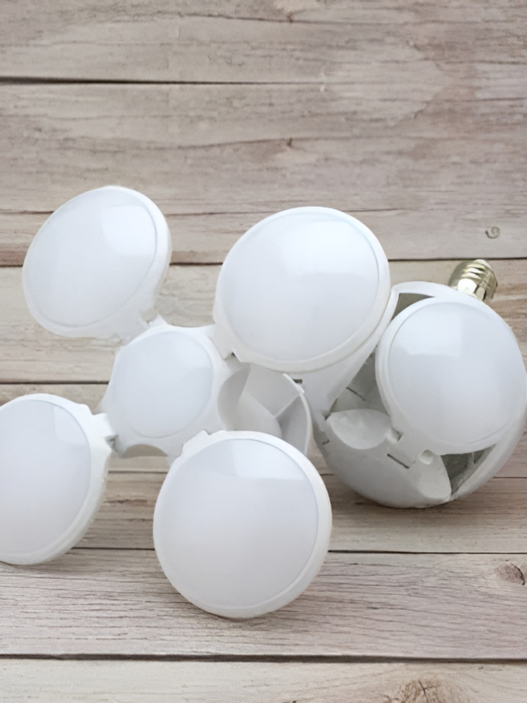 SPARK WORLD White Spherical Self Assembly Contemporary Ceiling Lamp