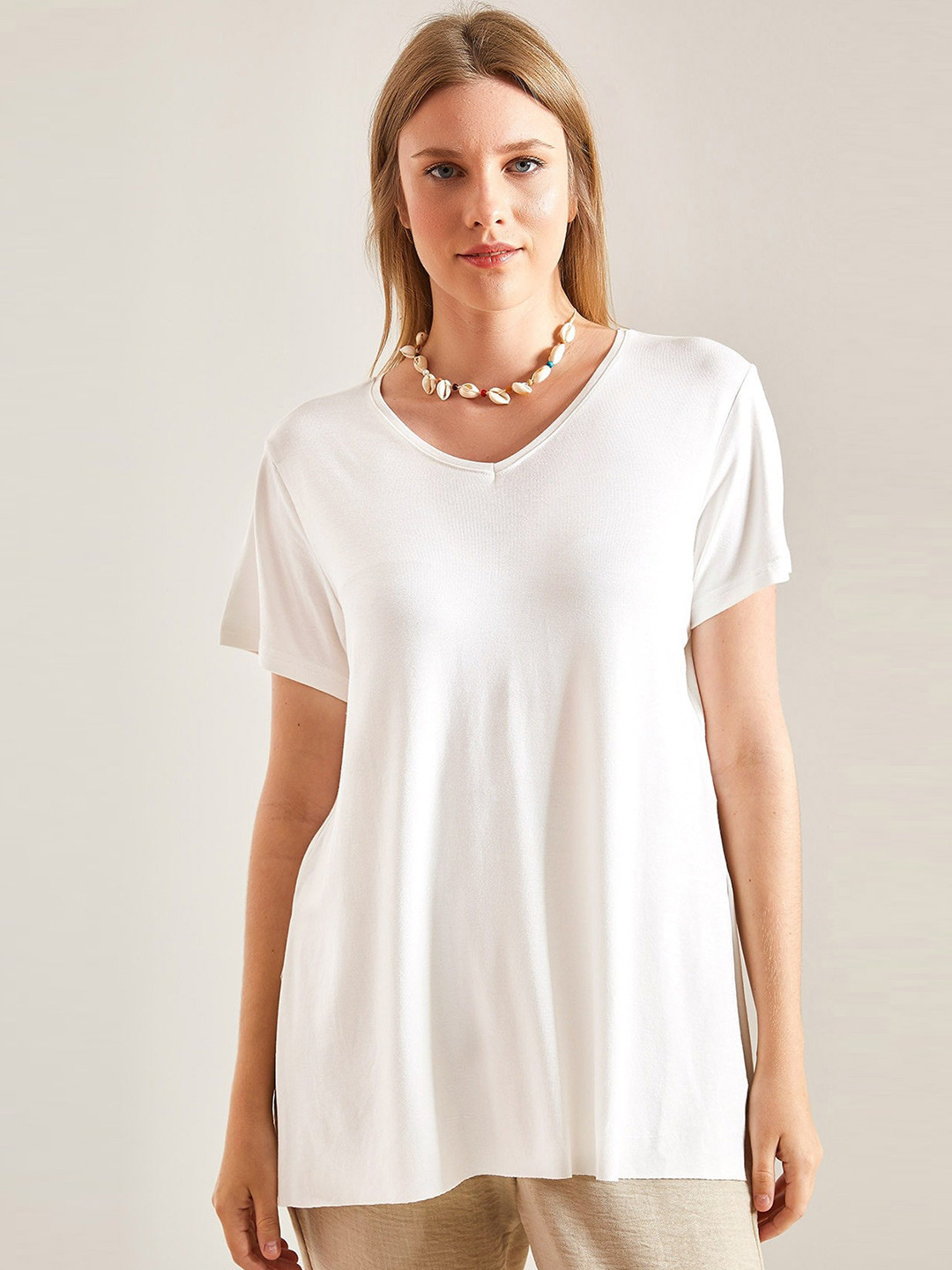 BIANCO LUCCI V-Neck Short Sleeves Longline T-shirt