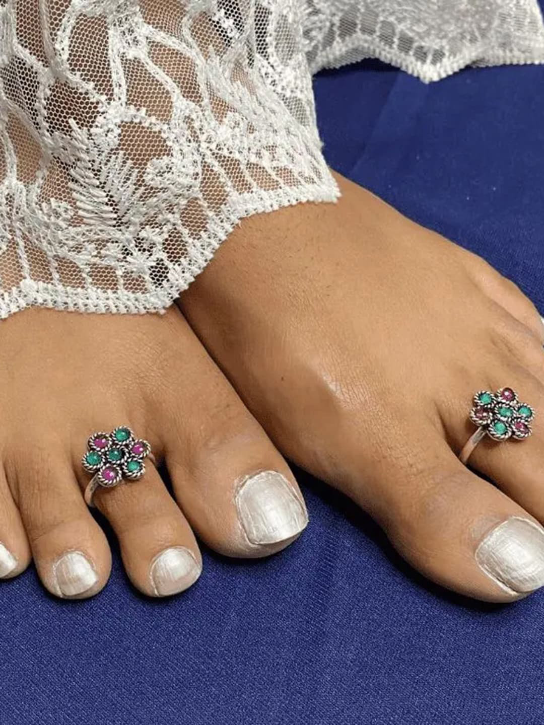 Unniyarcha Silver-Plated Silver Toe Rings